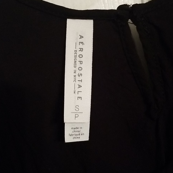 Cute Aeropostale Romper - Picture 3 of 3